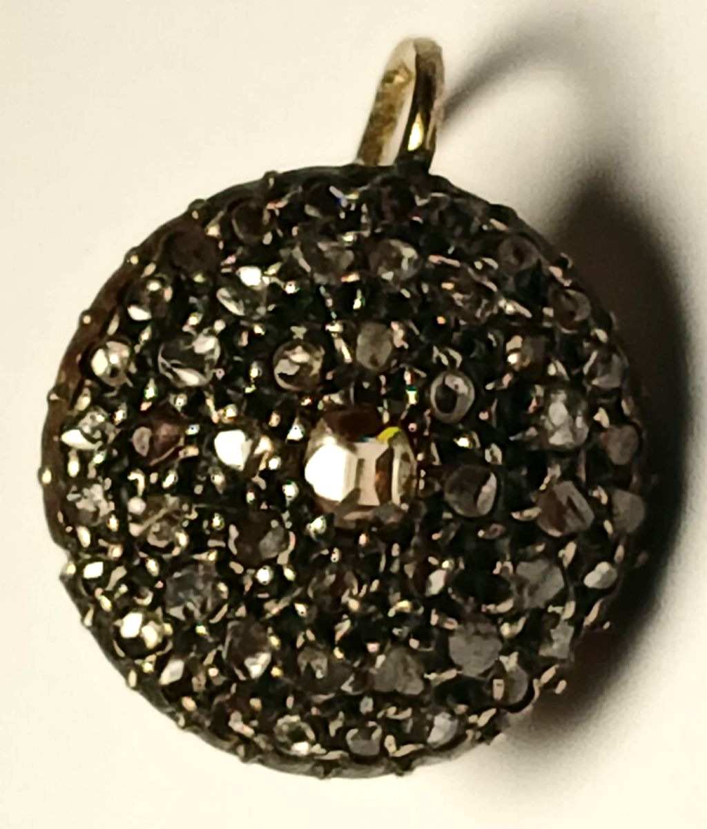 Orecchini  in oro e coppella con rose di brillante e brillanti a tavoletta. Sicilia 1920 circa.-photo-4