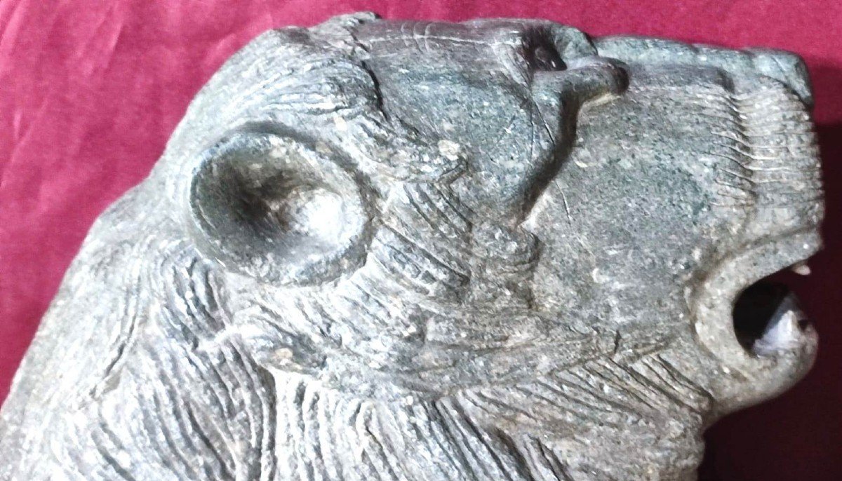 Leone  Medievale arabo-normanna di probabile manifattura fatimide. Scultura In Basalto sec XIII-photo-4