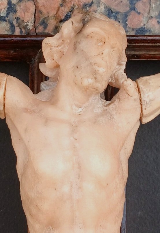 Andrea Tipa e bottega. Crocifisso trapanese in pietra 'incarnata'  del XVIII secolo.-photo-1
