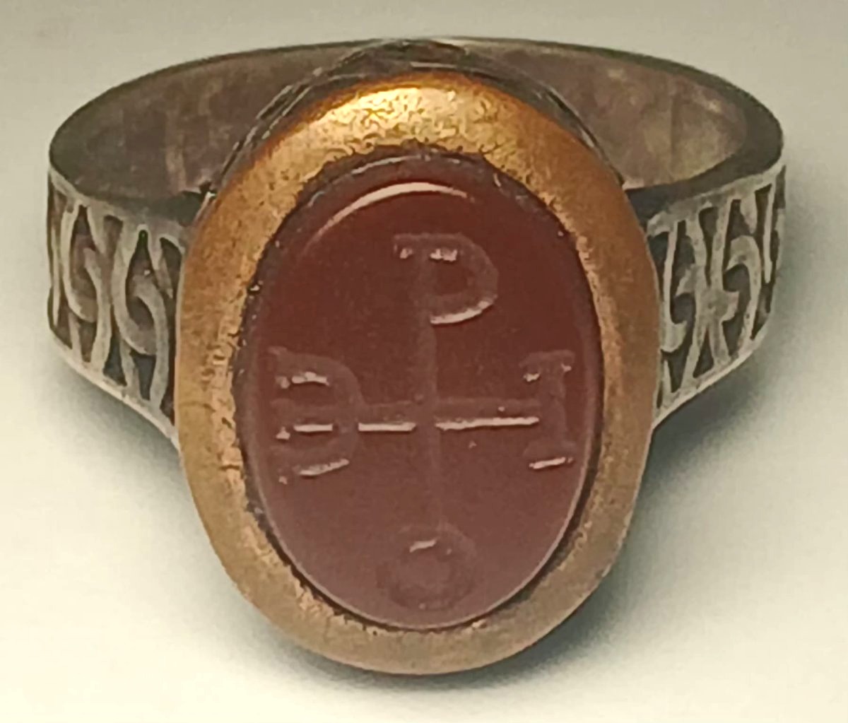 Anello Templare esoterico argento ed oro, con il nodo di Salomone e Sigillo in corniola.-photo-2