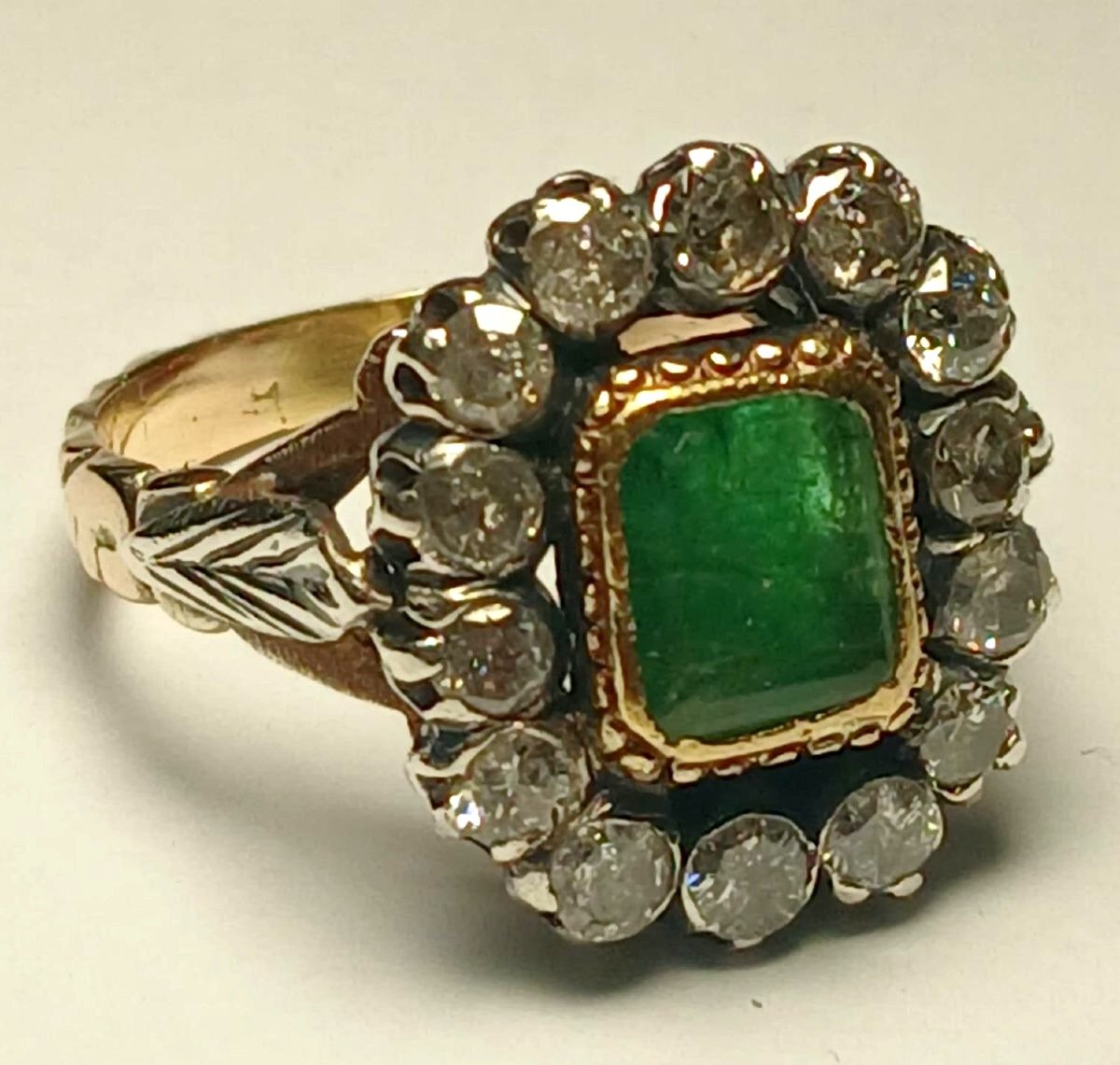 Anello Smeraldo e Brillanti  in oro e coppella. Sicilia inizi 900.-photo-2
