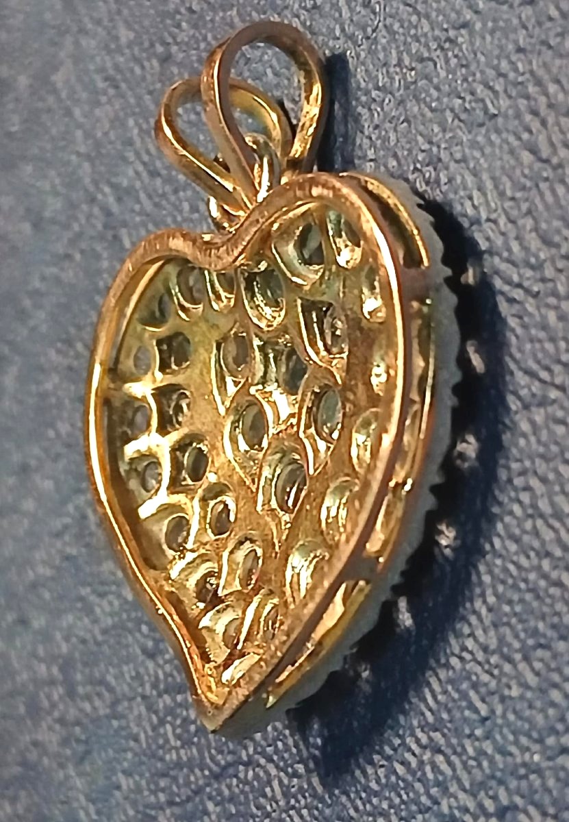 Pendente in oro e coppella con 0,40 kt. di diamanti. Struttura  a doppia altezza, peso di gr.5-photo-3