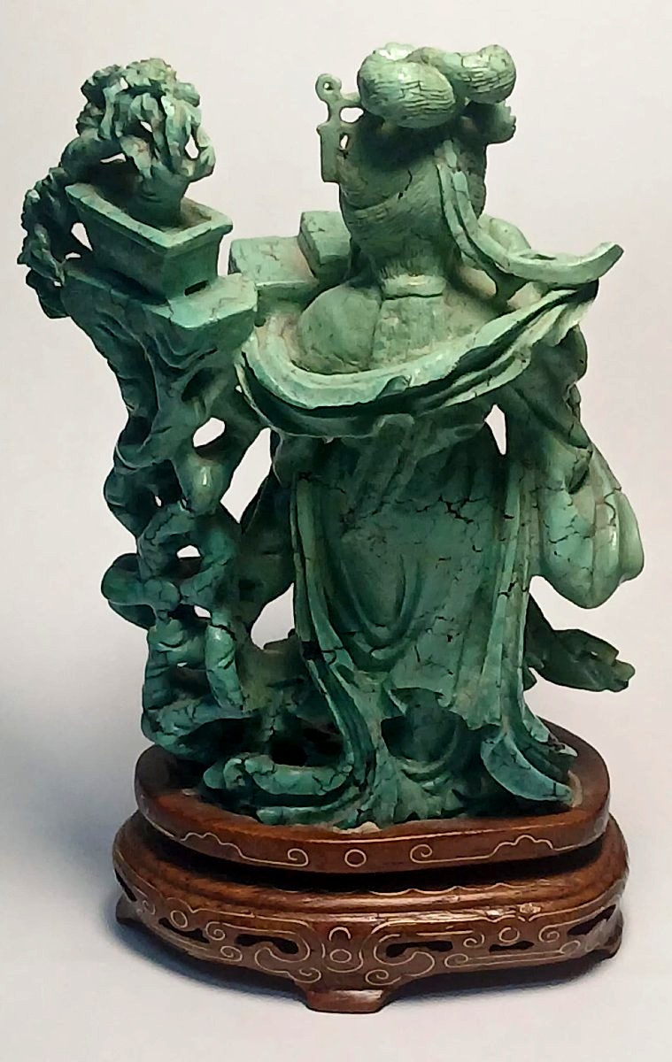 Scultura in turchese raffigurante una Guanyin con in mano uno scrigno aperto. Pechino Fine 800'-photo-2