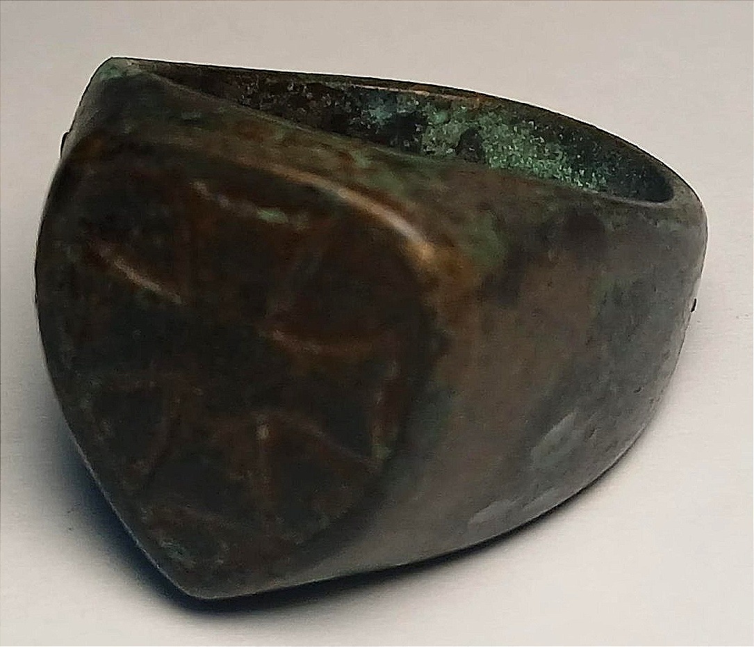 Anello Templare in argento con lo scudo crociato ( Beauseant) emblema Templare per eccellenza.-photo-2