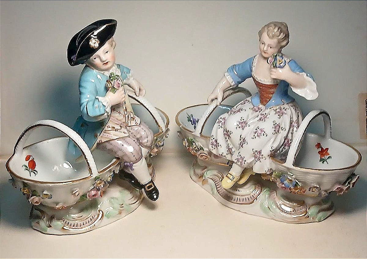 Meissen, coppia di saliere in porcellana smaltata di Marcolini (1771-1814). Datate 1778 --photo-2