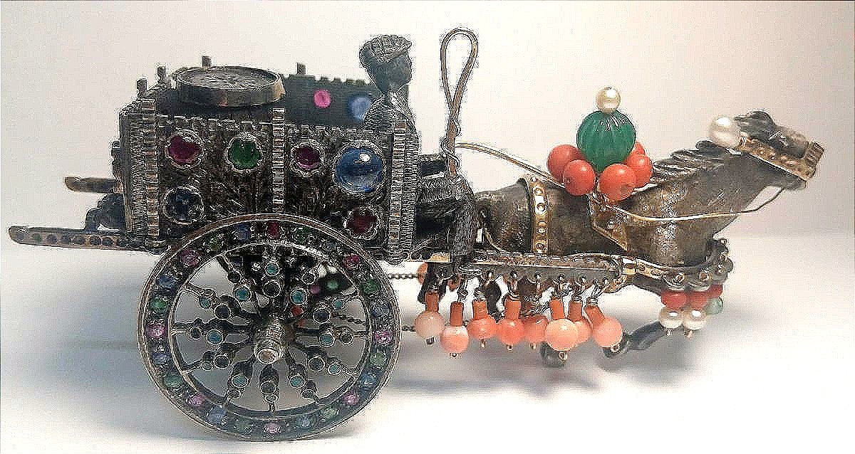 Il Carretto Siciliano. Gioiello in miniatura in argento, oro pietre preziose e diamanti. Gr.140