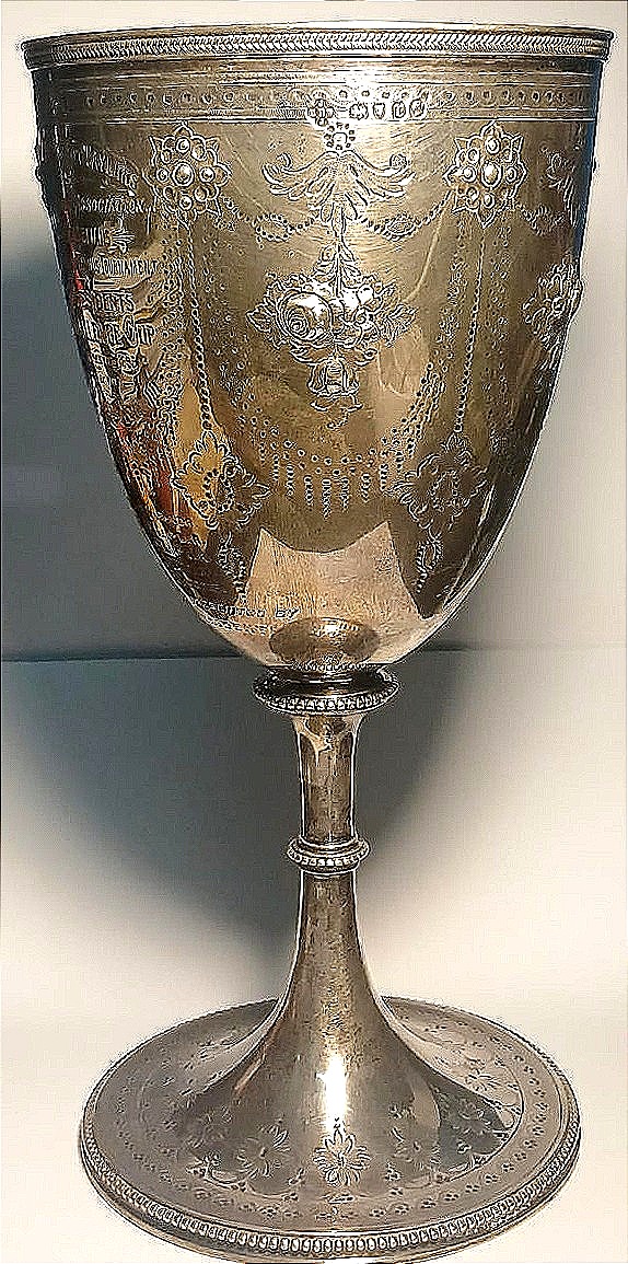 Tennis: Coppa premio torneo giovanile, Londra (1895). Barnard & Sons,  in argento sterling.-photo-2
