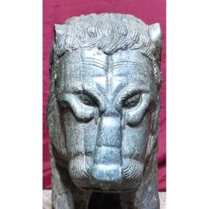Scultura In Basalto Leone  Medievale