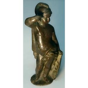'Marte Bambino'. Bronzo a patina bruna con elmo e scudo. Scuola padovana rinascimentale. cm 10 
