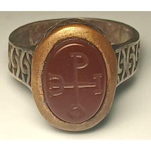 Anello Templare esoterico argento ed oro, con il nodo di Salomone e Sigillo in corniola.