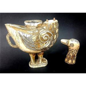 Anatra in avorio per la pulizia dei pennelli, Dinastia Liao, Cina, 907-1125 