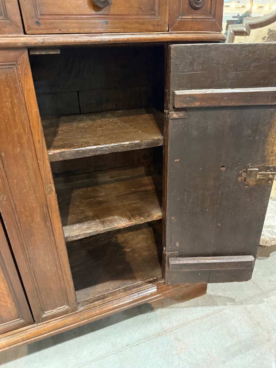 Credenza in noce sec. XVII-photo-3