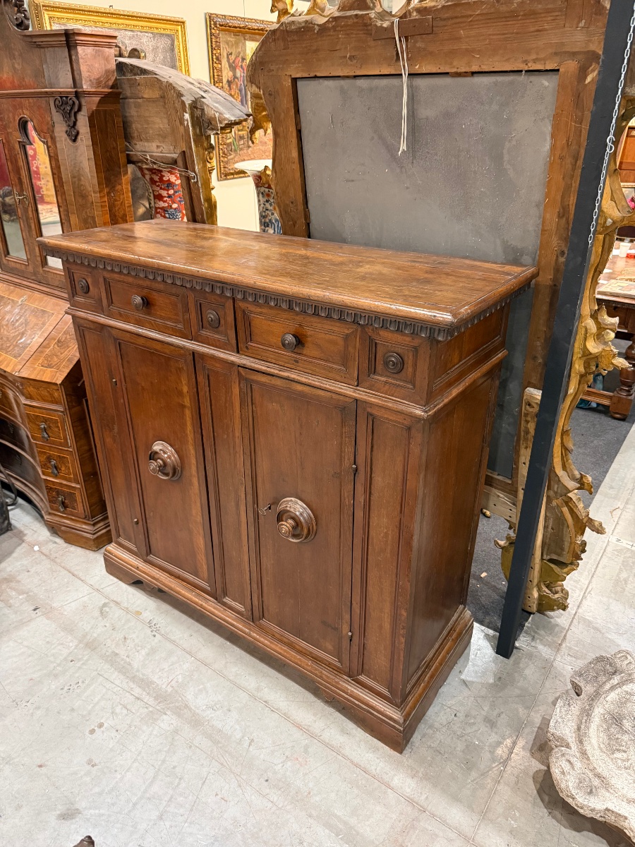 Credenza in noce sec. XVII-photo-2