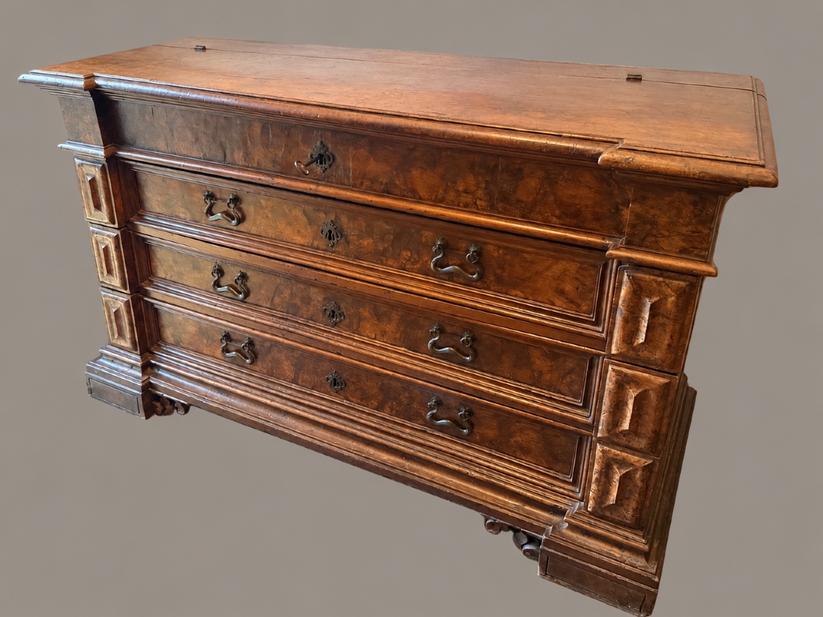 Cassettone in legno di noce e radica Emilia-Toscana Sec XVII-photo-2