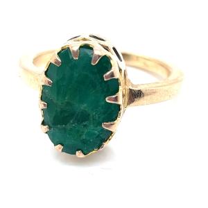 Antique Emerald Ring In Yellow Gold