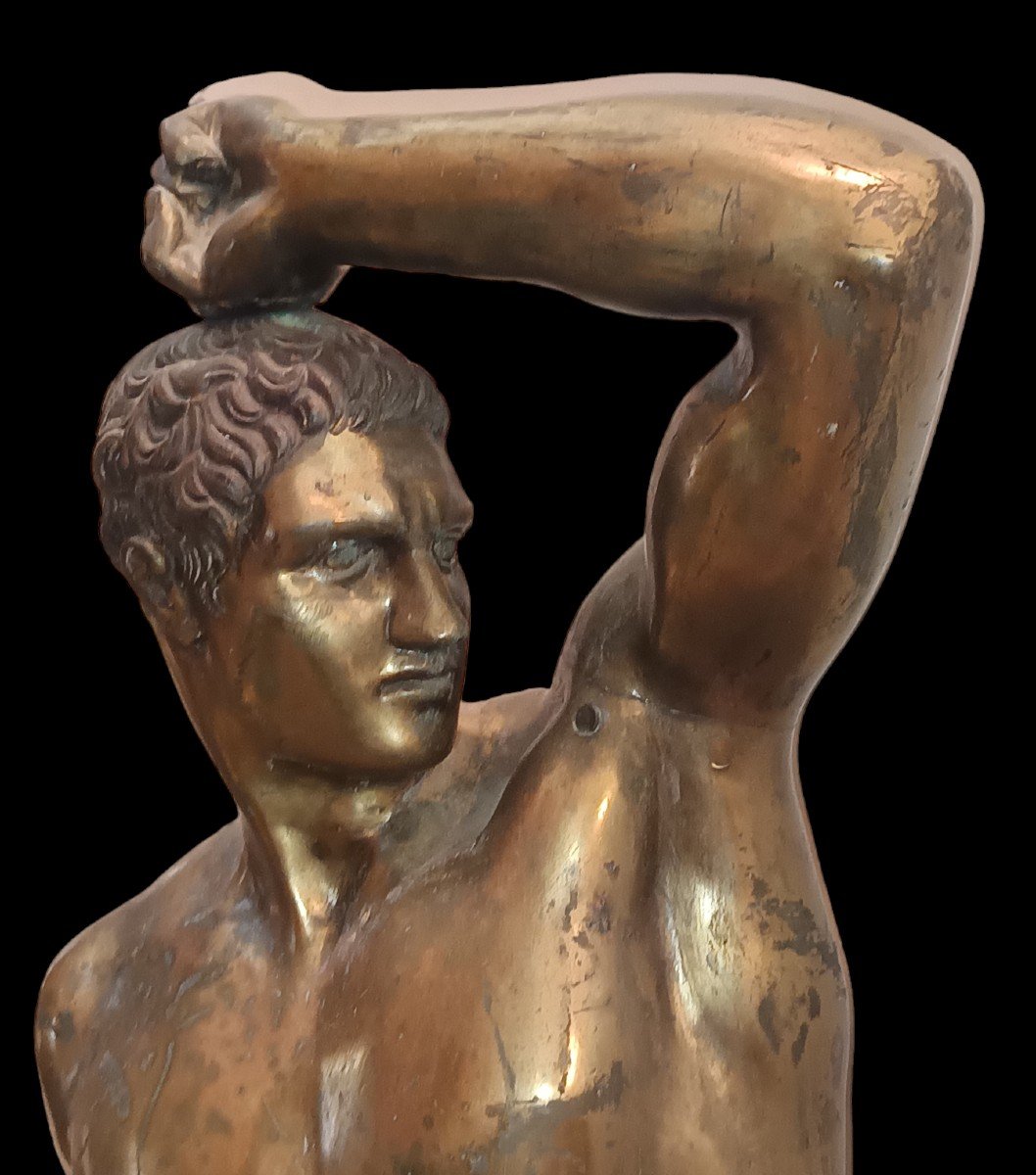 bellissima statua in bronzo dorato antico da una scultura di Antonio Canova-photo-1