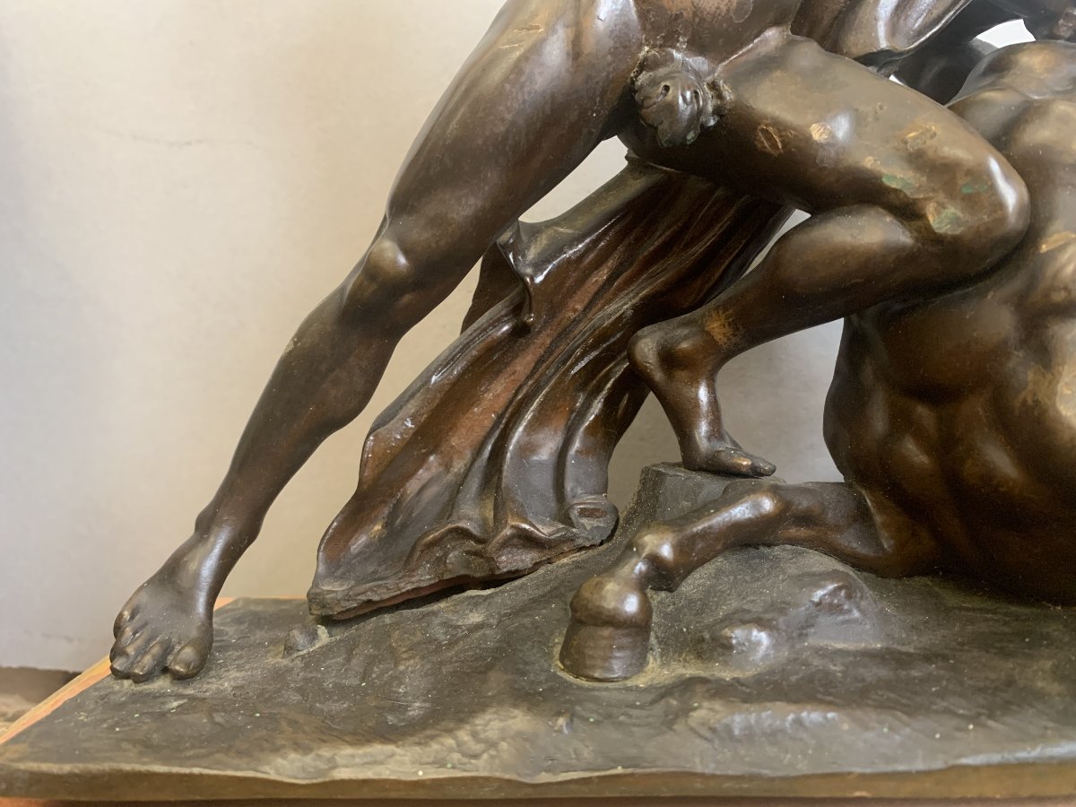 Canova - Teseo e il centauro Fereo - circa 1850. Bronzo, Italia, Vienna. Stile neoclassico. -photo-1