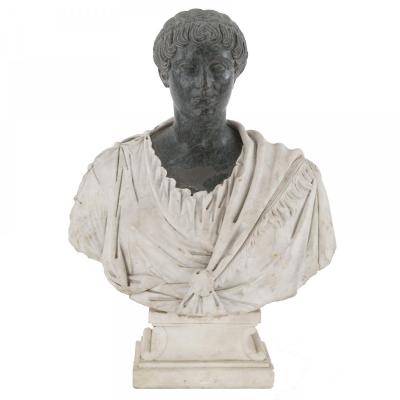 Sculpture En Marbre Du XVIIIème Siècle, Matrone Romaine