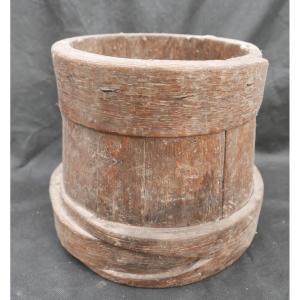 Rustic 18th Century Wooden Grain Measuring Bucket