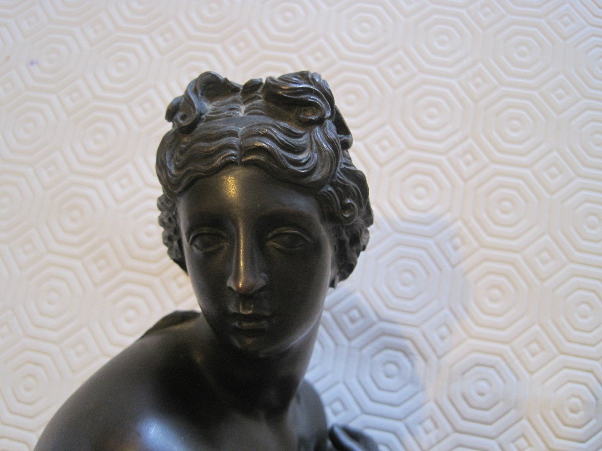 Scultura in bronzo della Venere Accovacciata,  Italia, 19mo secolo-photo-1