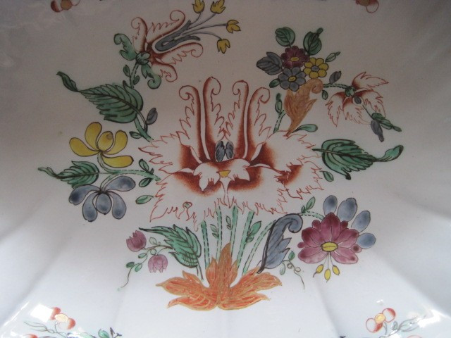 Terrina ovale detta "marescialla" con decro a tulipano, Doccia, Firenze, Italia inizio '800-photo-2