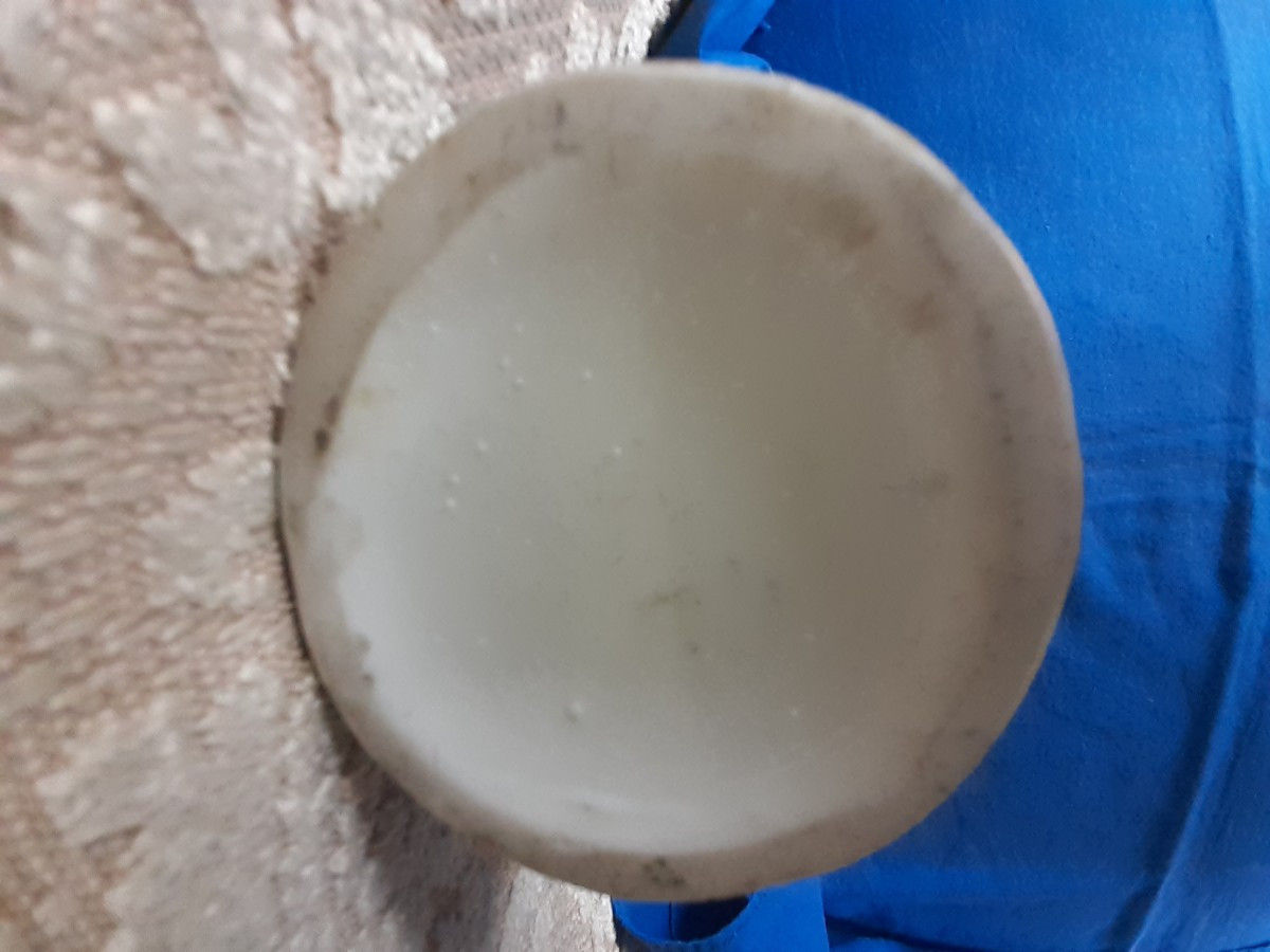 Grande flacone da profumo in porcellana decorata in rilievo, Francia fine '800-photo-1