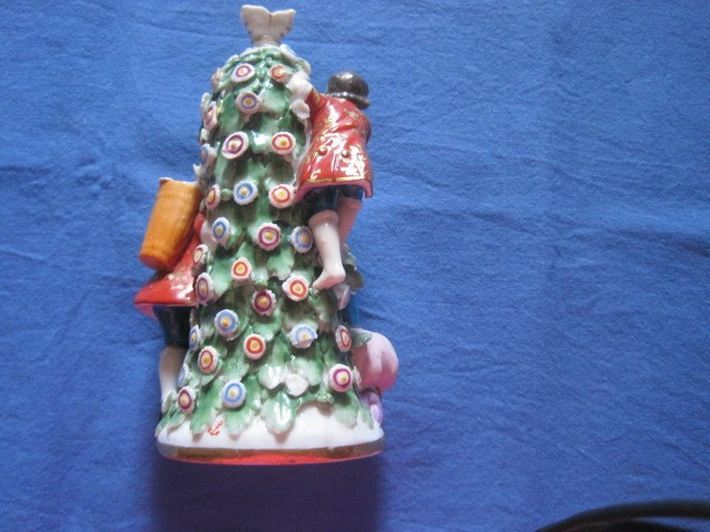 Grande flacone da profumo in porcellana decorata in rilievo, Francia fine '800-photo-3