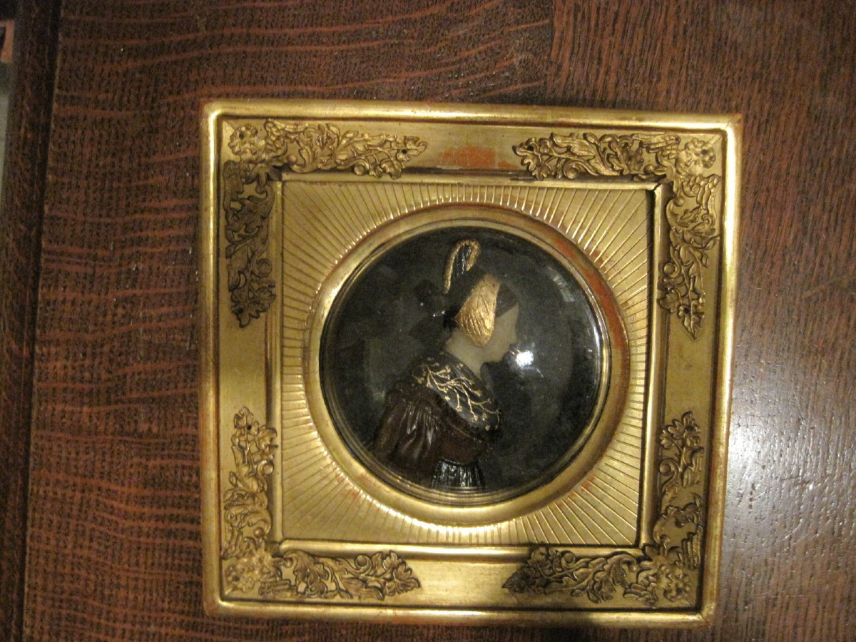 Ceroplastica di dama di profilo, Francia? XIX  secolo