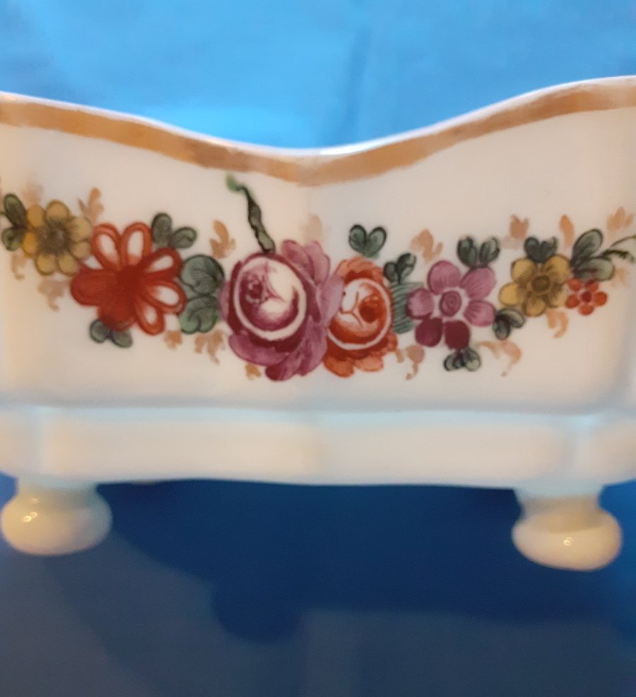 Portavaso in vetro lattimo con decoro floreale.   Francia 19mo secolo-photo-3