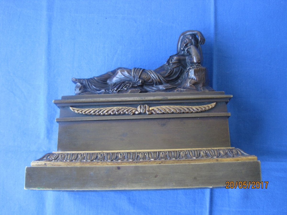 Encrier En Bronze Avec Ariadne Sur Le Couvercle, France XIXe