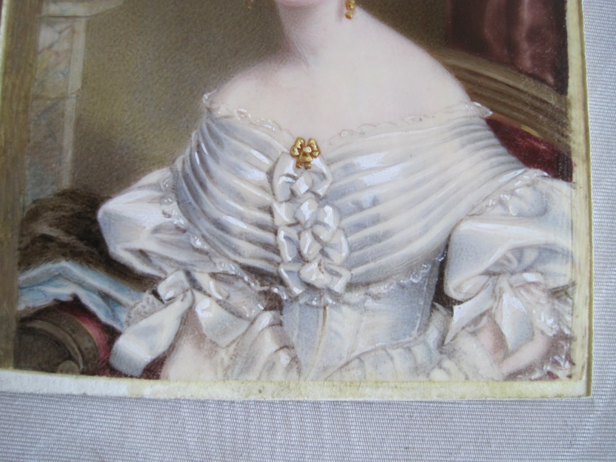 Ritratto in miniatura su avorio di dama in abito bianco, Artista C.F. Tayler, 1820-1820 circa, con CITES-photo-3
