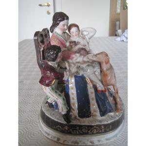 Insolito calamaio in porcellana all'interno di una scultura , Francia inizio '800 
