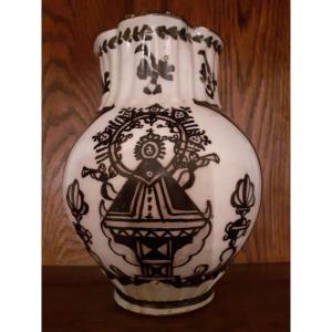 Brocca in maiolica decorata in manganese, XIX secolo