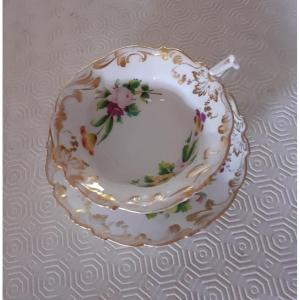 Tazza e piattino in porcellana, Russia, XIX secolo