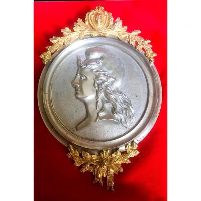 Marianne Medallion In Bronze