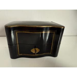 Scented Box - Perfume - Signed Tahan - 3 Baccarat Bottles With Gold Decor -