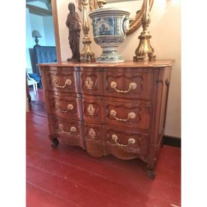 Arbalète Chest Of Drawers In Walnut, Molded, Louis XV, From The 18th Century.
