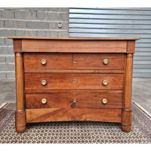 Restoration Period Walnut Chest Of Drawers – Early 19th Century