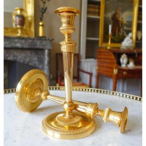Ravrio - Pair Of Empire Period Candlesticks In Gilt Bronze Model From The Chateau De Fontainebleau