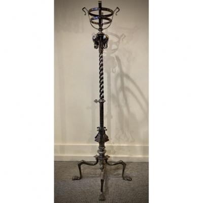 Torchère. England. 19th Century.