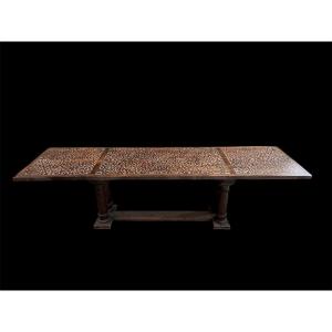 Presentation Table