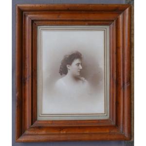 19th-century Fruitwood Frame, Image Size 42.5 X 32.6 Cm