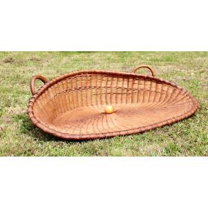 Nineteenth Vannage Basket