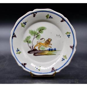 18th Century Auxerois Earthenware Plate Lion Decor 