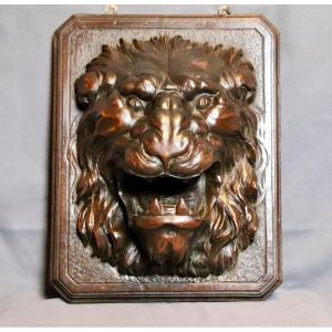 19th Century Walnut Lion Head Sculpture