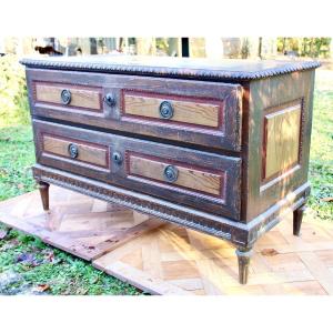 18th Century Painter's Sauteuse Chest Of Drawers