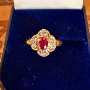 Yellow Gold Ring Set With A Ruby And 4 Diamonds