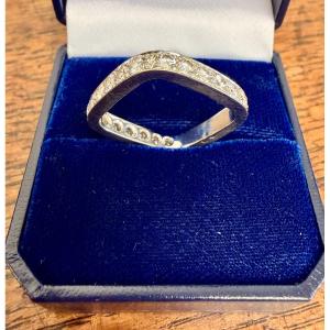 Square Wedding Band In White Gold And Diamonds 