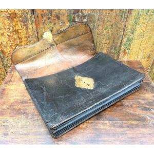 18th-century Leather Wallet/document Holder, "naval Secretary" By Mr. Delongerais 