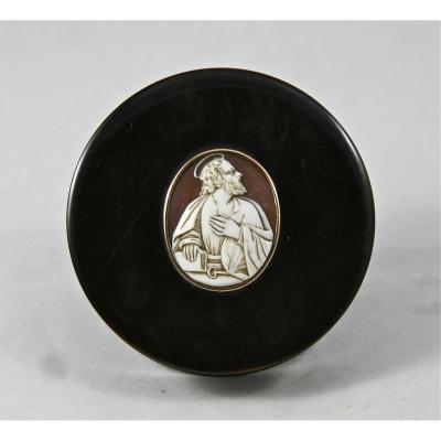 In Tortoiseshell Box XIX In Ivory Saint Pierre